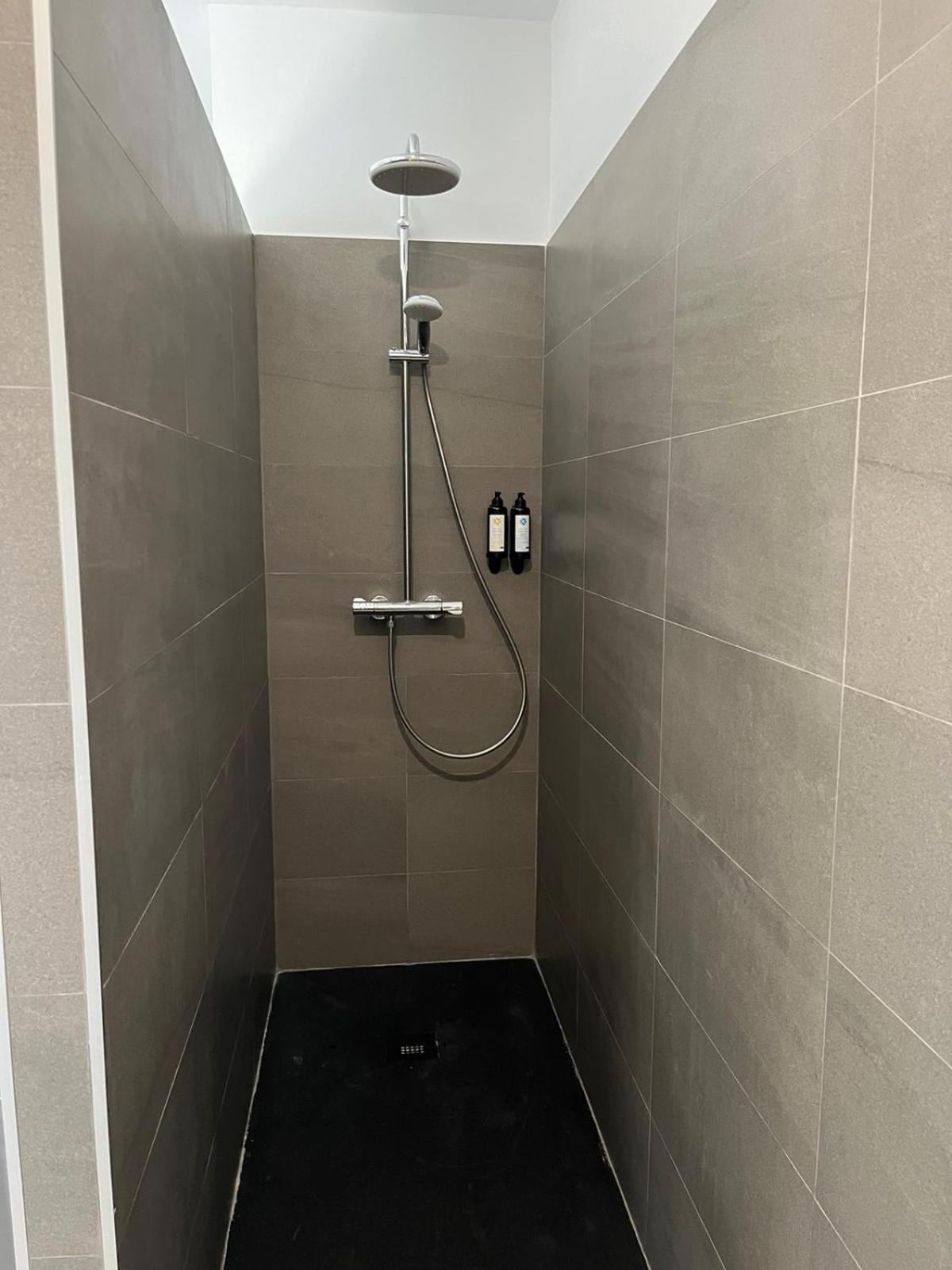 La Lipa Aparthotel Almachar Ruang foto